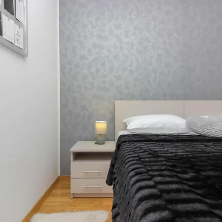 Apartman Tara * זאדאר