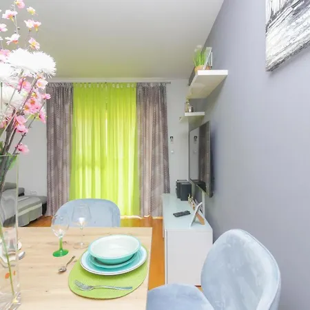 דירה Apartman Tara זאדאר